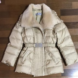 マックスマーラ(Max Mara)のマックスマーラ リアルファーダウンコート 38 シャイニーベージュ(ダウンコート)