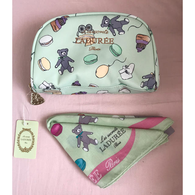 LADUREE(ラデュレ)のラデュレ ポーチ ハンカチ セット ミントグリーン マカロン ベアー レディースのファッション小物(ポーチ)の商品写真