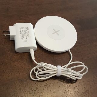 イケア(IKEA)のタクヤ様✨IKEA⭐ワイヤレス充電器(バッテリー/充電器)