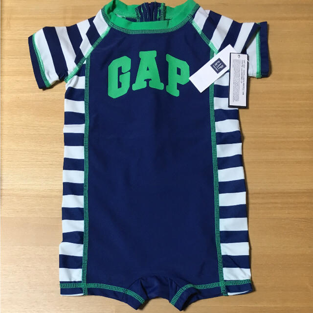 新品⭐︎BabyGAＰ 水着 ベビースイムウェア(90cm) 70・80あり