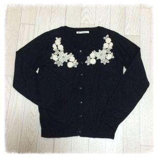 マジェスティックレゴン(MAJESTIC LEGON)の★マジェ 刺繍カーディガン★(カーディガン)