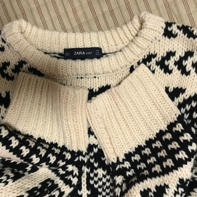 ZARA(ザラ)のZARA KNIT ラウンドネックジャガードセーター Sサイズ レディースのトップス(ニット/セーター)の商品写真