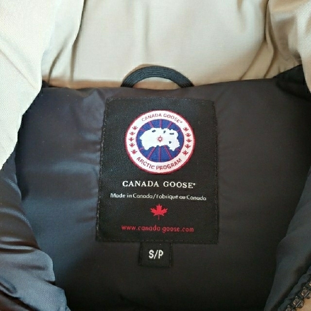 CANADA GOOSE(カナダグース)の美品◆カナダグース ダウンベスト モントリオール CANADA GOOSE メンズのジャケット/アウター(ダウンベスト)の商品写真