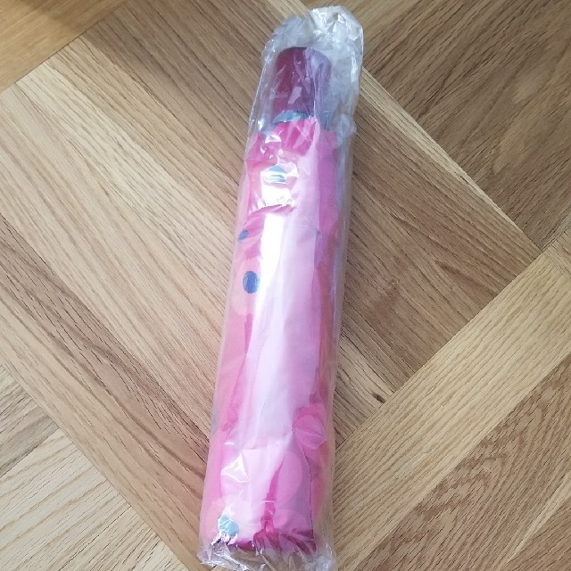 marimekko(マリメッコ)のmarimekko　マリメッコ　ワンタッチ　折り畳み傘　タグつき　未開封品 レディースのファッション小物(傘)の商品写真