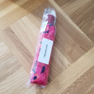 マリメッコ(marimekko)のmarimekko　マリメッコ　ワンタッチ　折り畳み傘　タグつき　未開封品(傘)