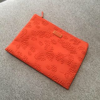 マークバイマークジェイコブス(MARC BY MARC JACOBS)の美品♡MarcJacobbsタブレットケース(タブレット)