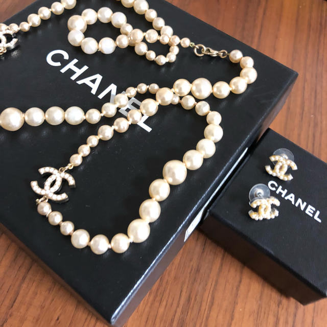 保障できる】 CHANEL - 中古 シャネル コスチュームロングパール