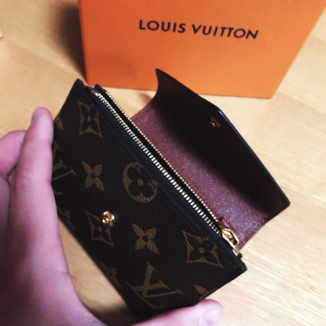 LOUIS VUITTON - ルイヴィトン ポルトフォイユ・ヴィクトリーヌの通販 by 6日のクーポン終了まで限定値下げ｜ルイヴィトンならラクマ