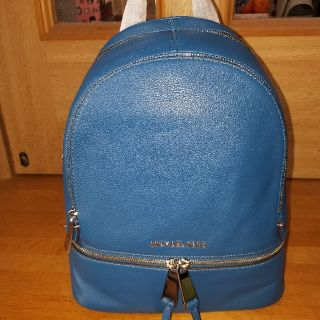 マイケルコース(Michael Kors)の★マイケルコース★デニムブルーのバックパック★新品タグ付き★(リュック/バックパック)