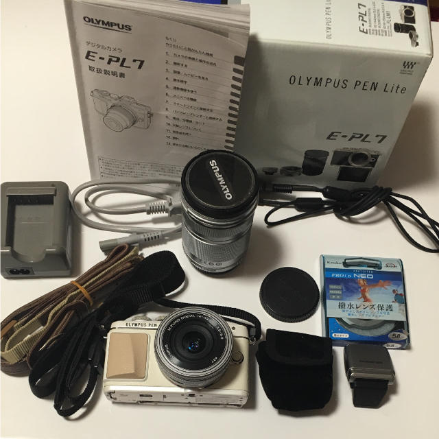 OLYMPUS(オリンパス)のmiracle様専用 OLYMPUS PEN Ｅ-PL7 Ｗズームレンズキット スマホ/家電/カメラのカメラ(ミラーレス一眼)の商品写真