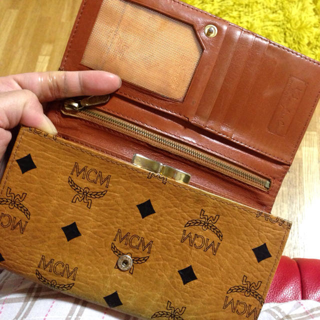 MCM(エムシーエム)の難あり MCM☆長財布 レディースのファッション小物(財布)の商品写真