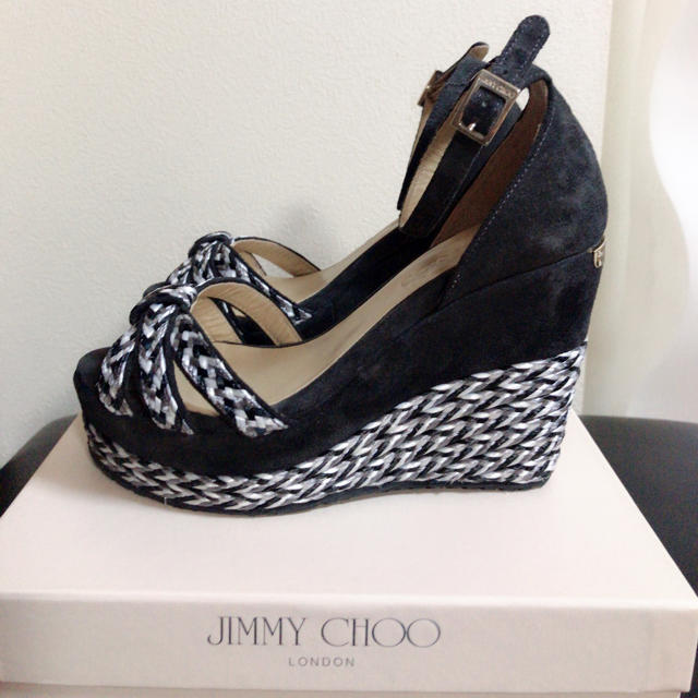 JIMMY CHOO(ジミーチュウ)のキャリー様専用 レディースの靴/シューズ(サンダル)の商品写真