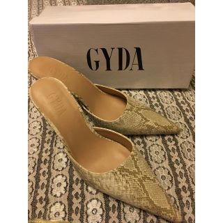 ジェイダ(GYDA)のGYDA ポインテッドミュール(ミュール)