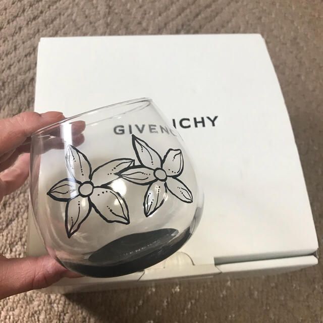 GIVENCHY - ジバンシー グラスの通販 by ひら's shop｜ジバンシィなら