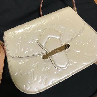 ヴィトン(LOUIS VUITTON) ヴェルニ ショルダーバッグ(メンズ)の通販 22 ...