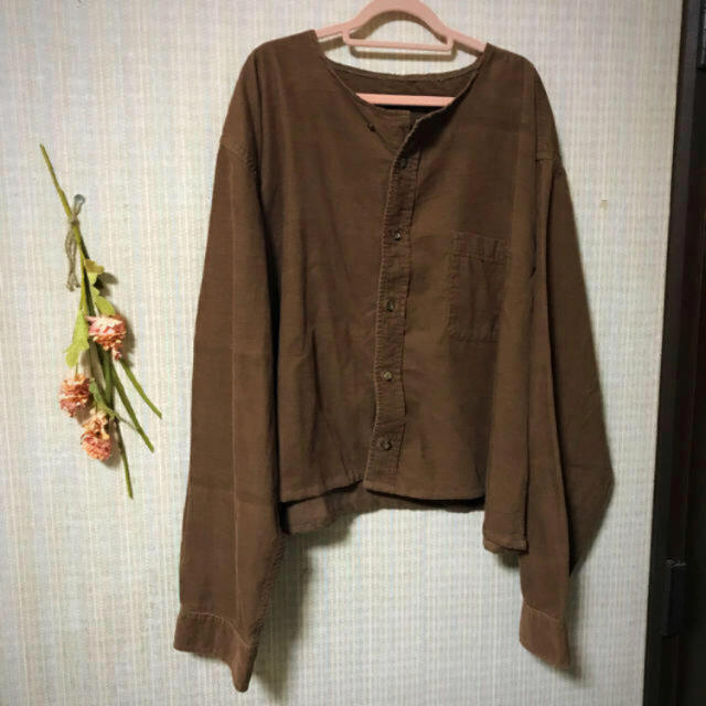 flower(フラワー)のflower ❤︎ corduroy shirt レディースのトップス(シャツ/ブラウス(長袖/七分))の商品写真