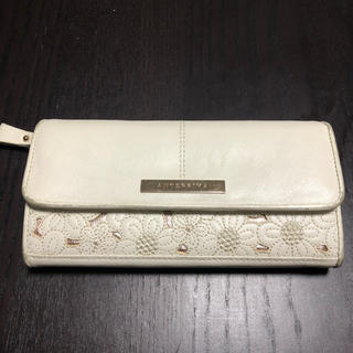 アンテプリマ(ANTEPRIMA)の《正規品》アンテプリマ ホワイト 花柄 長財布(財布)