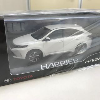 トヨタ(トヨタ)の美品★レア物★限定★トヨタ ハリアー HARRIER 模型 ミニカー プラモデル(模型/プラモデル)