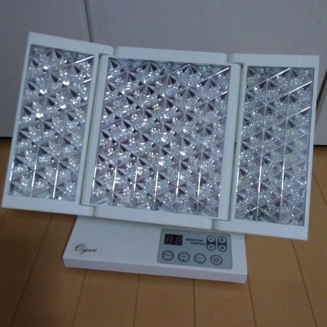 LED美顔器 vigan 説明書つき 美品の通販 by ezuke's shop｜ラクマ