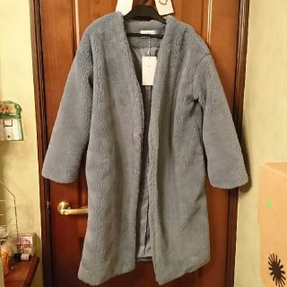 アズールバイマウジー(AZUL by moussy)の新品未使用！AZUL ファーコート(毛皮/ファーコート)