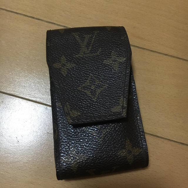 LOUIS VUITTON(ルイヴィトン)のタバコケース メンズのファッション小物(タバコグッズ)の商品写真