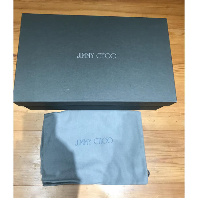 JIMMY CHOO(ジミーチュウ)のLGB様専用　ジミーチュウ  モカシン 美品 サイズ40 正規品 メンズの靴/シューズ(スリッポン/モカシン)の商品写真