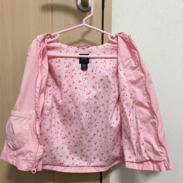 babyGAP(ベビーギャップ)のbaby Gap 女の子アウター【サイズ95】 キッズ/ベビー/マタニティのベビー服(~85cm)(その他)の商品写真