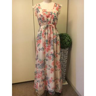 ジルスチュアート(JILLSTUART)のJILL STUART✩美品✩花柄ロングワンピース✩(ロングワンピース/マキシワンピース)