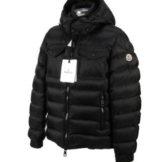 モンクレール(MONCLER)のモンクレ ダウン(ダウンジャケット)