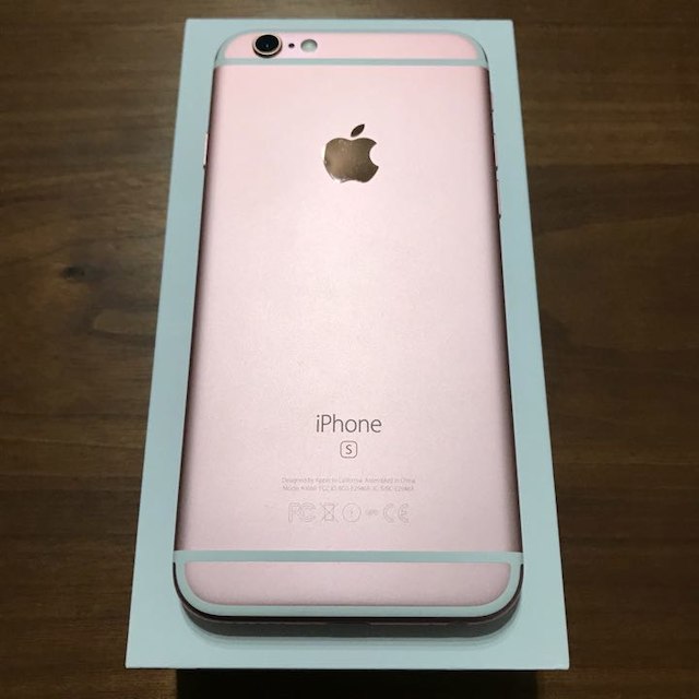 Apple(アップル)の猫大好き様専用:【美品】iPhone6s 128GB SIMフリー スマホ/家電/カメラのスマートフォン/携帯電話(スマートフォン本体)の商品写真