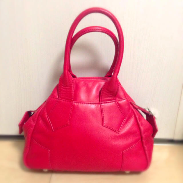 Vivienne Westwood(ヴィヴィアンウエストウッド)の♡ヴィヴィアン ハンドバッグ♡ レディースのバッグ(ハンドバッグ)の商品写真