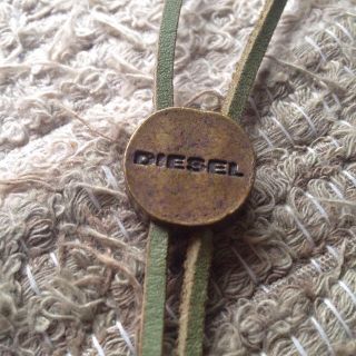 ディーゼル(DIESEL)のDIESEL みどりレザー ネックレス(ネックレス)