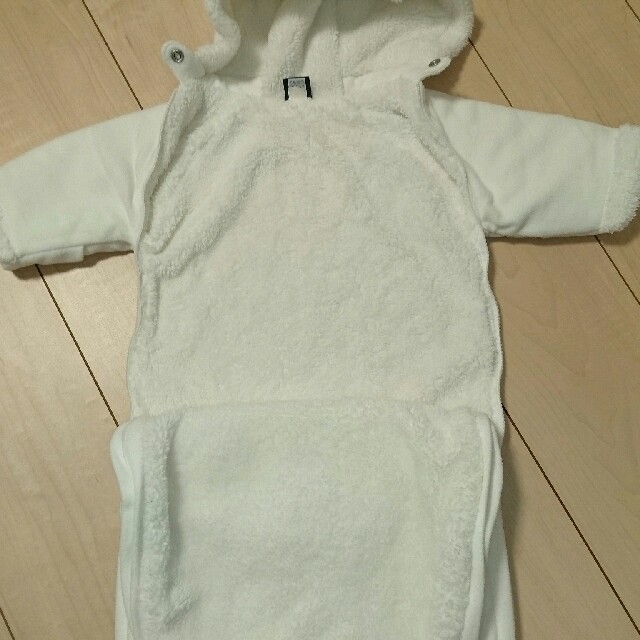 babyGAP(ベビーギャップ)の60 babygap ジャンプスーツ カバーオール おくるみ キッズ/ベビー/マタニティのベビー服(~85cm)(カバーオール)の商品写真