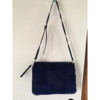 アズールバイマウジー(AZUL by moussy)のファーショルダーバッグ(ショルダーバッグ)