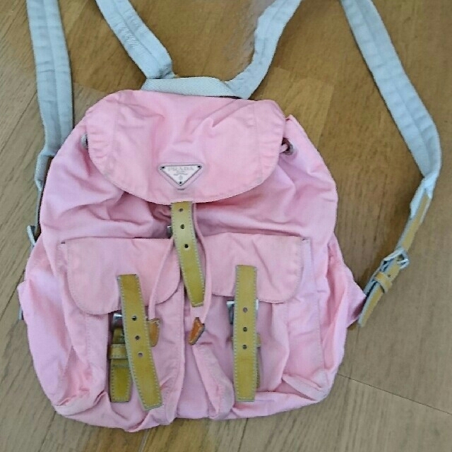 【最終値下‼半額以下】プラダ ナイロンリュック ピンク | フリマアプリ ラクマ