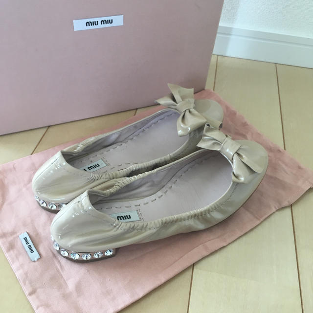 miumiu ビジュー付きフラットシューズ 36 miumiu ビジュー付きフラットシューズ 36