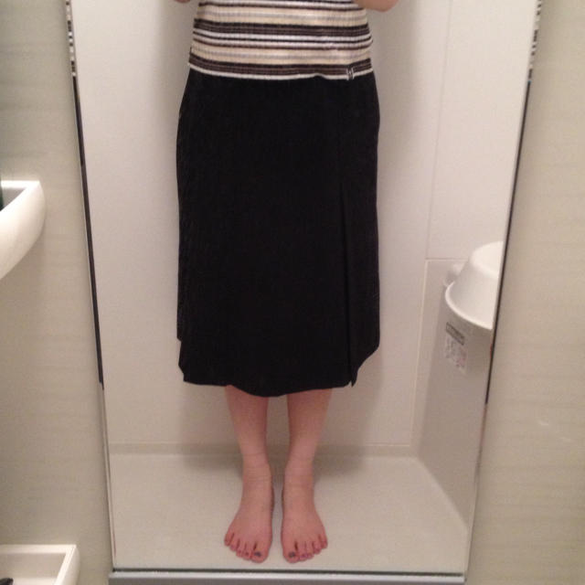 Max Mara(マックスマーラ)の【値下げ中】Max Maraの黒スカート レディースのスカート(ひざ丈スカート)の商品写真