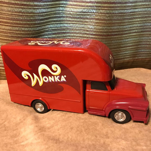 ペコすけ様専用 チャーリーとチョコレート工場 トラック おもちゃの通販 By Friringo ラクマ