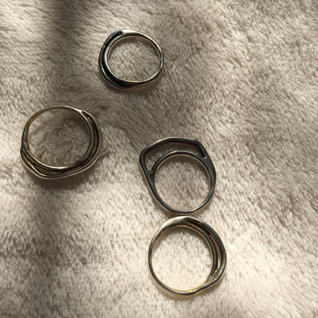 IOSSELLIANI(イオッセリアーニ)のイオッセリアーニ レディースのアクセサリー(リング(指輪))の商品写真