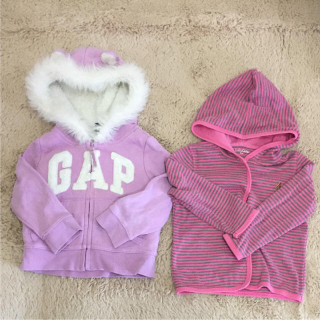 babyGAP(ベビーギャップ)のtmm様専用 キッズ/ベビー/マタニティのキッズ服女の子用(90cm~)(カーディガン)の商品写真