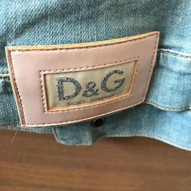 D&G(ディーアンドジー)のD&Gデニムジャケット★36 レディースのジャケット/アウター(Gジャン/デニムジャケット)の商品写真