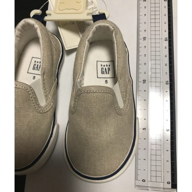 babyGAP(ベビーギャップ)の【新品 GAP】スリッポンシューズ size5 12.5cm キッズ/ベビー/マタニティのベビー靴/シューズ(~14cm)(スリッポン)の商品写真