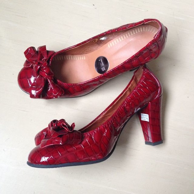 ROSE BUD(ローズバッド)のras＊クロコリボンエナメルパンプス＊赤＊38 レディースの靴/シューズ(ハイヒール/パンプス)の商品写真