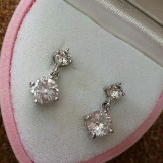 ✨ジルコニアピアス✨(ピアス)