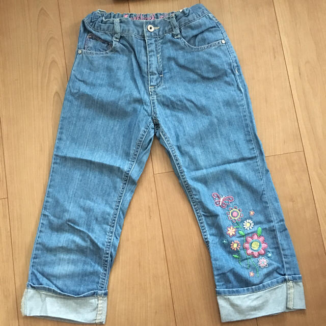 OshKosh(オシュコシュ)の値下げ 子供用ジーンズ キッズ/ベビー/マタニティのキッズ服女の子用(90cm~)(パンツ/スパッツ)の商品写真