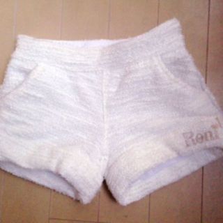 ロニィ(RONI)のRONI☆ショートパンツ☆S(107〜117)(パンツ/スパッツ)