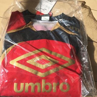 アンブロ(UMBRO)の新品アンブロ 赤 金 黒 の ピステセット 130cm(その他)