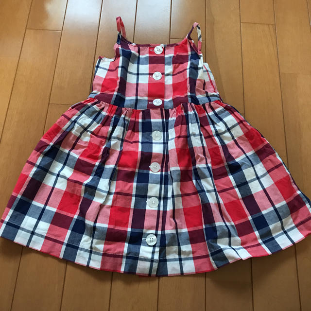 GAP(ギャップ)の新品タグ付 ギャップ GAP 100 チェックワンピ キッズ/ベビー/マタニティのキッズ服女の子用(90cm~)(ワンピース)の商品写真