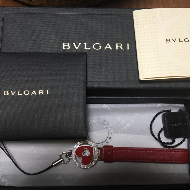 BVLGARI(ブルガリ)のブルガリ ストラップ スマホ/家電/カメラのスマホアクセサリー(ストラップ/イヤホンジャック)の商品写真