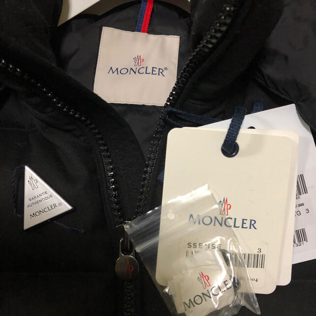 特価最新作 MONCLER モンジュネーブルブラック T3 低価NEW